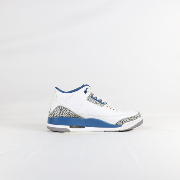 Jordan 3 Retro Wizards - 46