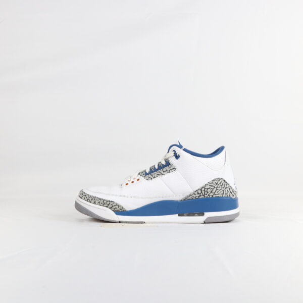 Jordan 3 Retro Wizards - 46
