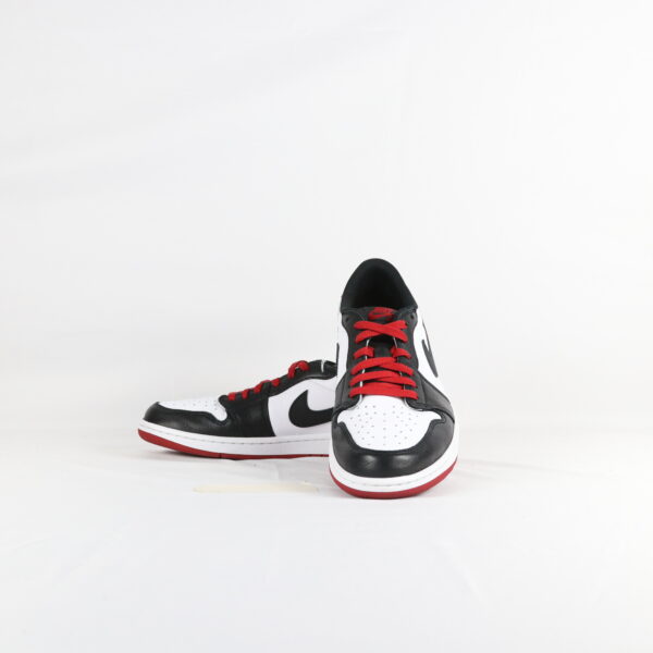 Jordan 1 Retro Low OG Black Toe - 45