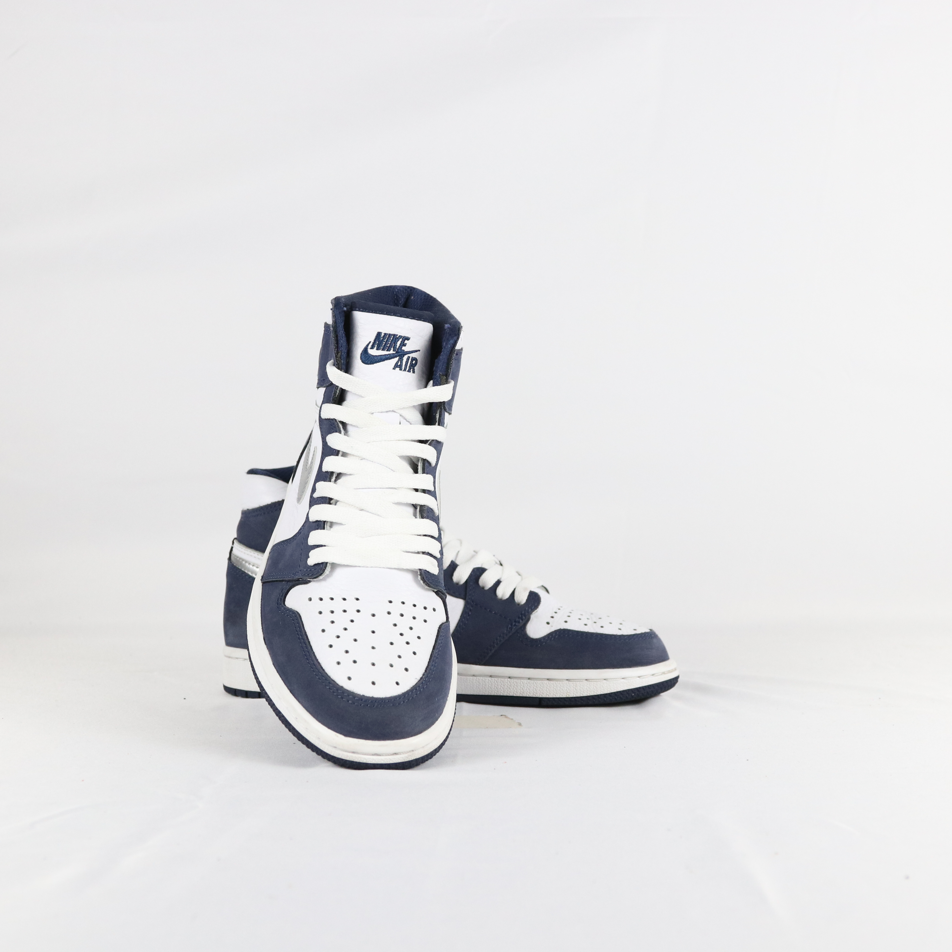 Jordan 1 Retro High CO.JP Midnight Navy - 40