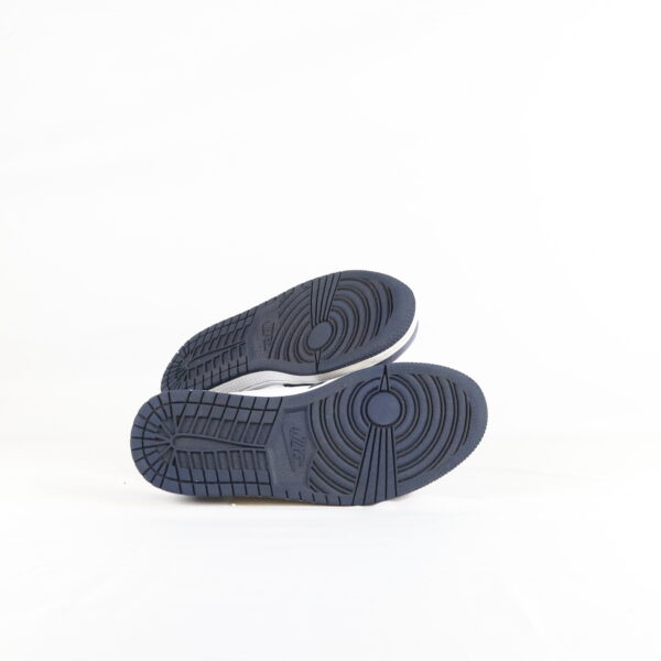 Jordan 1 Retro High CO.JP Midnight Navy - 40