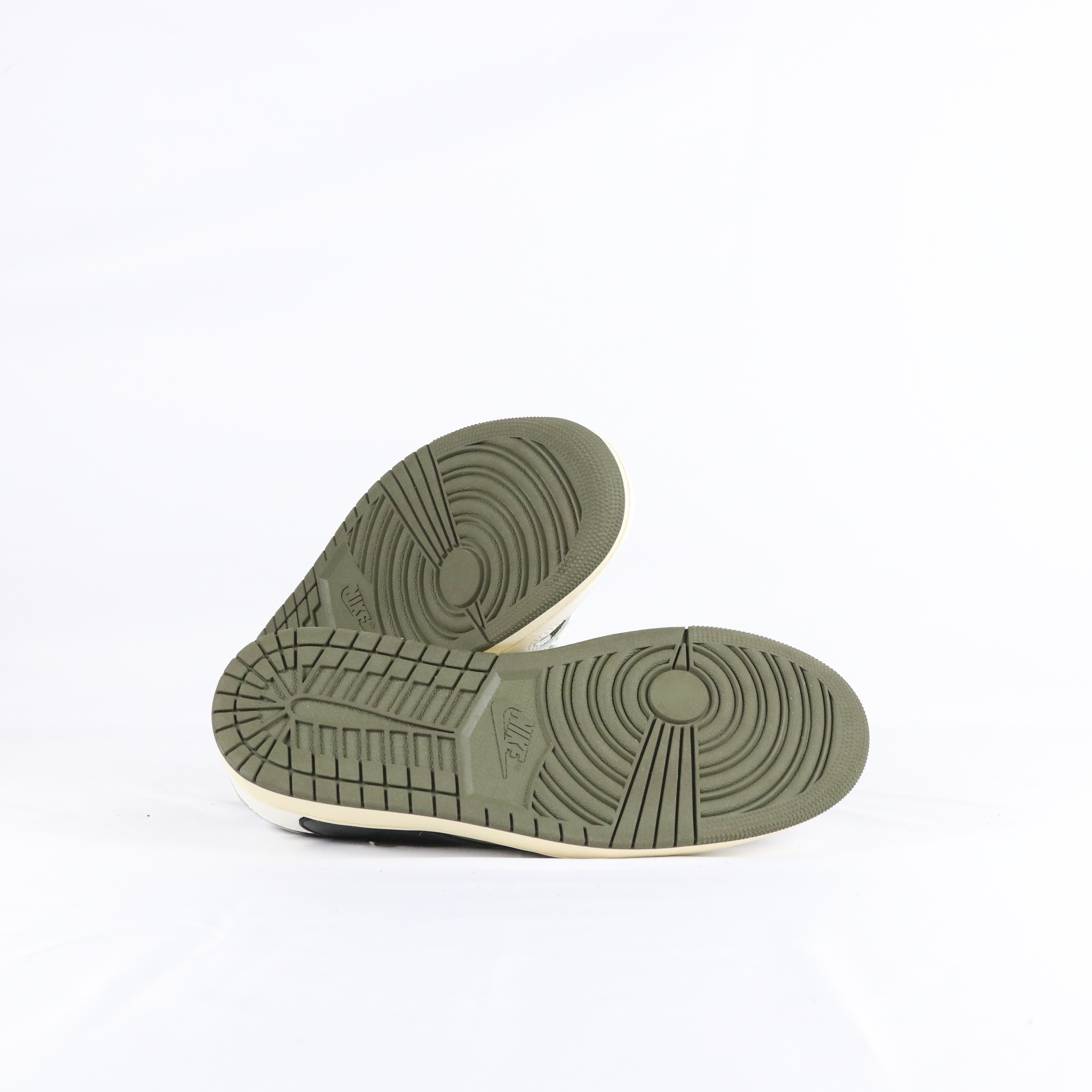 Jordan 1 Retro Low OG SP Travis Scott Medium Olive - 44