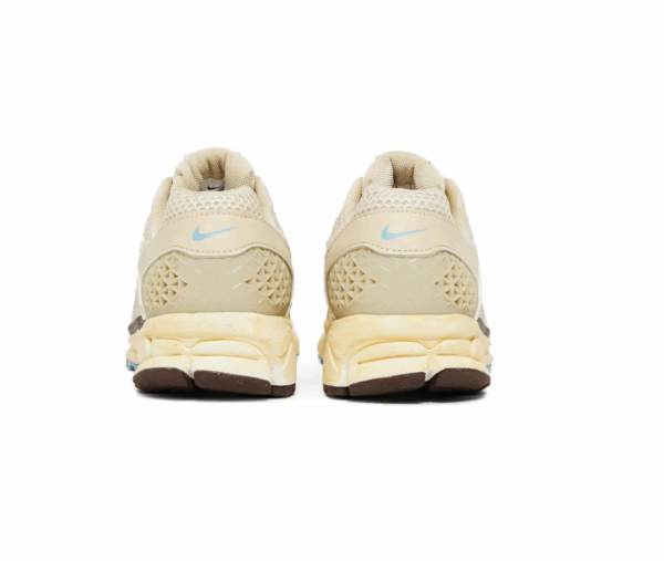 Nike Zoom Vomero 5 Oatmeal - Image 4