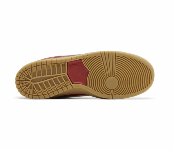Nike SB Dunk Low University Red Gum