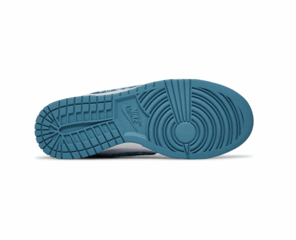 Nike Dunk Low Essential Paisley Pack Worn Blue W