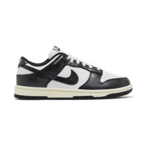 Nike Dunk Low Vintage Panda W