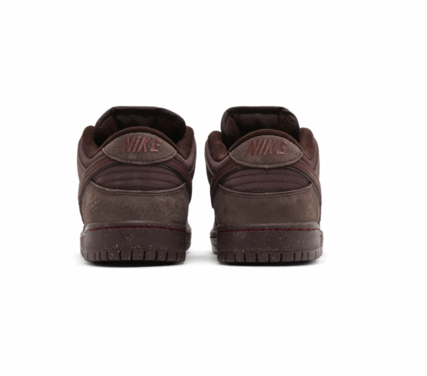 Nike SB Dunk Low City of Love Burgundy Crush