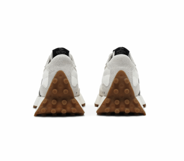 New Balance 327 Moonbeam Outerspace W